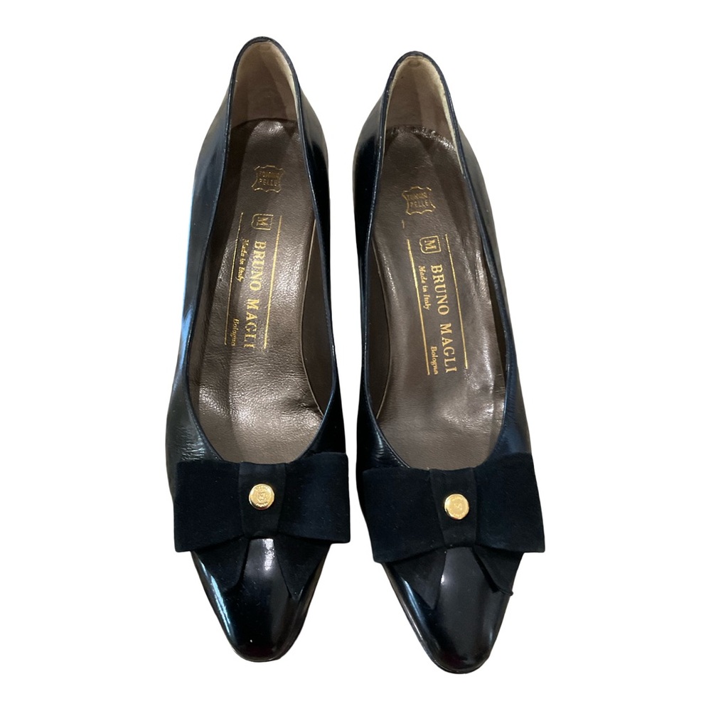 Bruno Magli Black Patent Bow Heels Italy Size 7.5 Designer - Picture 4 of 10
